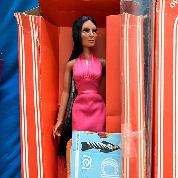 Cher Collection Doll in Vibrant Pink Dress - Picture 8 of 8